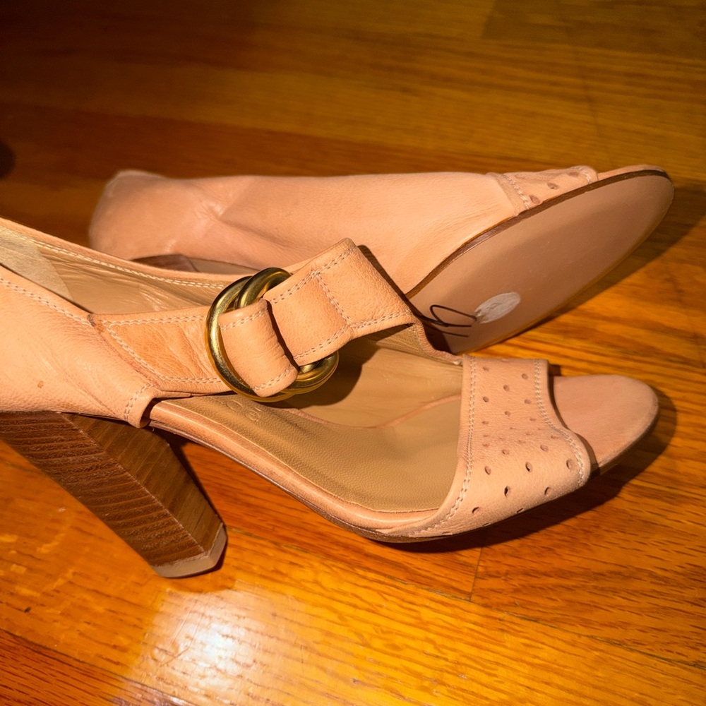 Chloe Nude Leather Block Heel Sandals with Buckle